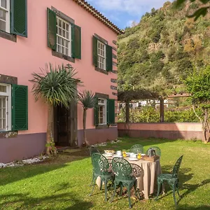 Casa Da Faja Alta - With Breakfast Included, By An Island Bed & Breakfast